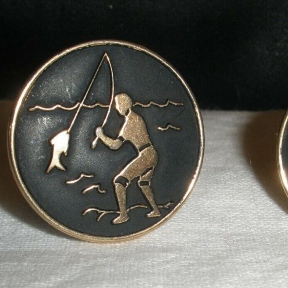 1960s LARGE Gold Silhouette Fly Fishing Cuff Links OR River Fishing Surf Fishing